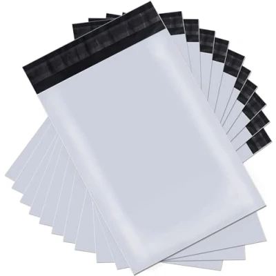 Imagen de newlng 100Piezas Plástico Bolsas 400x500mm Para Envíos Opacas y Autoadhesivas Resistentes al Desgarro Sobres Envios Envases Logísticos Textiles de Ropa Blancos