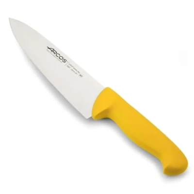 Imagen de Arcos Cuchillo Chef con Hoja Acero Inoxidable Nitrum 200 mm. cocina profesional multipropósito. Mango ergonómico polipropileno. Serie 2900. Color amarillo.