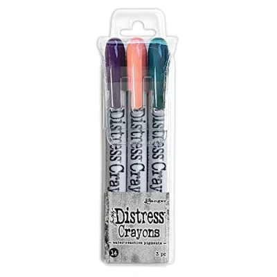 Imagen de Ranger Ink Tim Holtz Distress Crayons Set 14 TDBK82293 lanzamiento de enero 2023 Poción Villana, Taffy agua salada y Mariner Uncharted