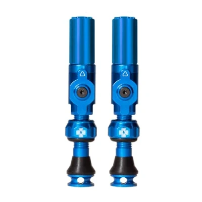 Imagen de Muc Off Big Bore Hybrid Válvulas Tubeless, Azul 35 mm Tapas de Válvula Bicicleta Precisión con Tecnología Revolucionaria Flujo Aire para Bicis Tubeless Ruta, MTB y Gravel