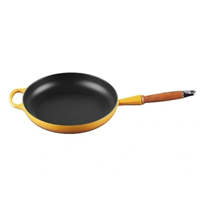 Imagen de Le Creuset Sartén Signature con mango de madera hierro fundido, 28 cm, 2, 6 L, Nectar, 20258286720422