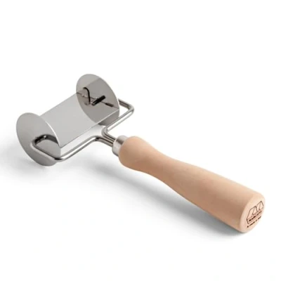 Imagen de MARCATO Cortador de pasta cuadrado, herramienta para pasteles, acero, 6 cm, corte preciso, resistente y duradero