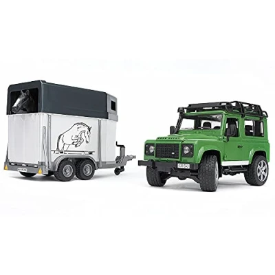 Imagen de bruder 02592 Land Rover Defender con remolque para caballos, 1 caballo, vehículo todoterreno, jeep, granja de caballos