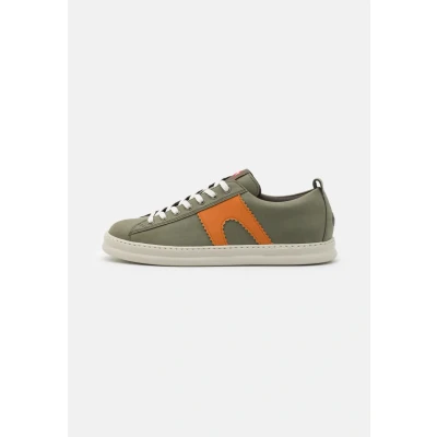 Imagen de Camper Runner Four K100893, Zapatillas Hombre, Medium Verde 014, 42 EU