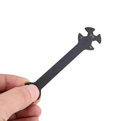 Imagen de Dilwe Metal Llave para RC Coche, Control Remoto Modelo Juguete Herramienta Multi Función Wrench Coche
