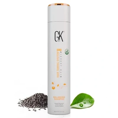 Imagen de GK HAIR Global Keratin Balancing Shampoo (300ml 10.1 Fl Oz) para cabello graso y tratado con color, limpia en profundidad, restaura el pH sobreprocesado estresado por medio ambiente