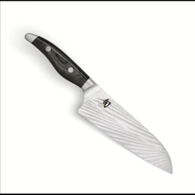 Imagen de KAI Shun Nagare Cuchillo de chef con hoja 20 cm 72 capas acero Damasco VG 2 y 10 núcleo dual Mango madera Pakka gris negro Hecho a mano en Japón cocina forjado