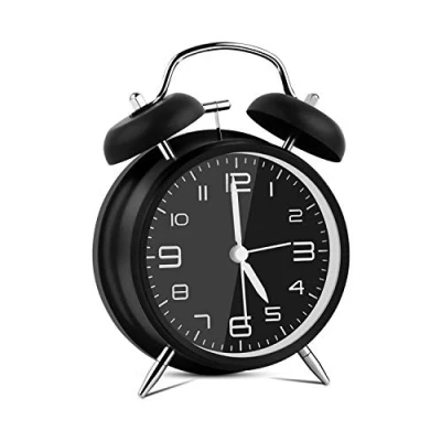 Imagen de reloj despertador con doble campana de Vegena luz nocturna, retro analógico mecanismo cuarzo, para niños, sin tic tac, color negro