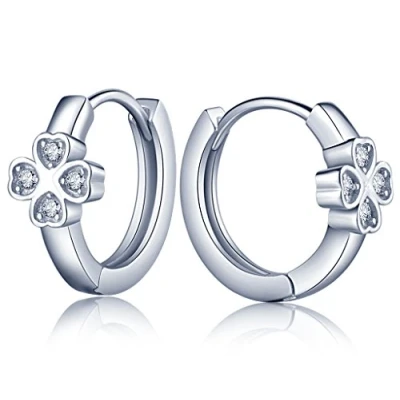 Imagen de Pendientes en forma de aro criollo, Infinite U, para mujeres y niñas, con corazones trébol cuatro hojas circonio cúbico, plata ley 925, color plateado